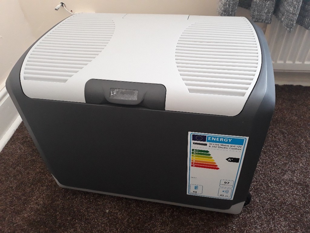 40 litre mains and 12v & 24v electric coolbox